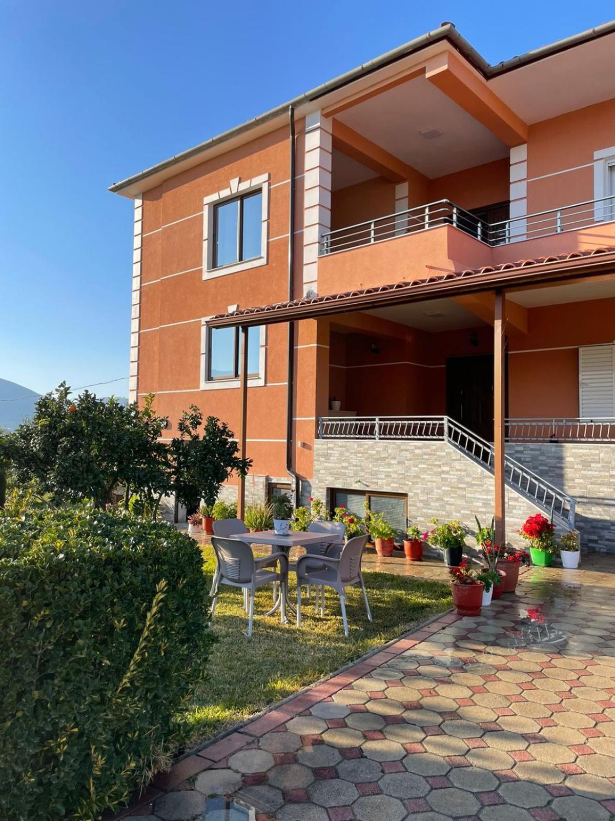 Harmony Villa Berat Exterior photo